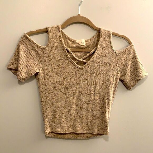 Caution to the Wind Crop Top - Picture 1 of 4